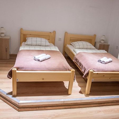 Hostel Vojnik Екстериор снимка