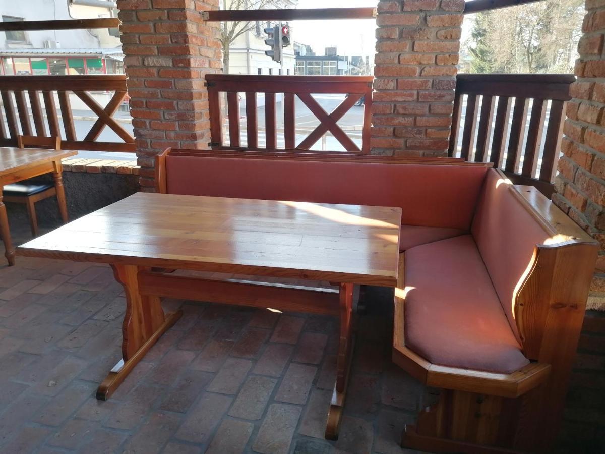 Hostel Vojnik Екстериор снимка