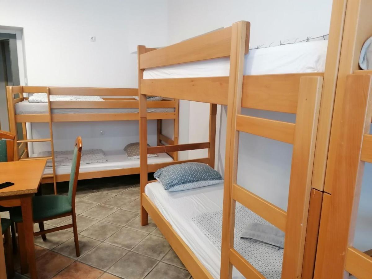 Hostel Vojnik Екстериор снимка