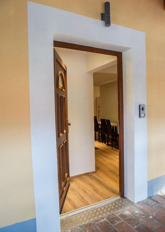 Hostel Vojnik Екстериор снимка