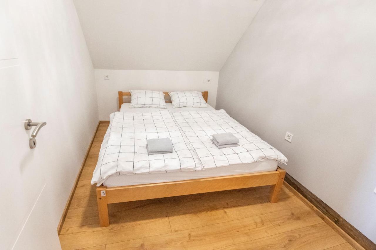 Hostel Vojnik Екстериор снимка