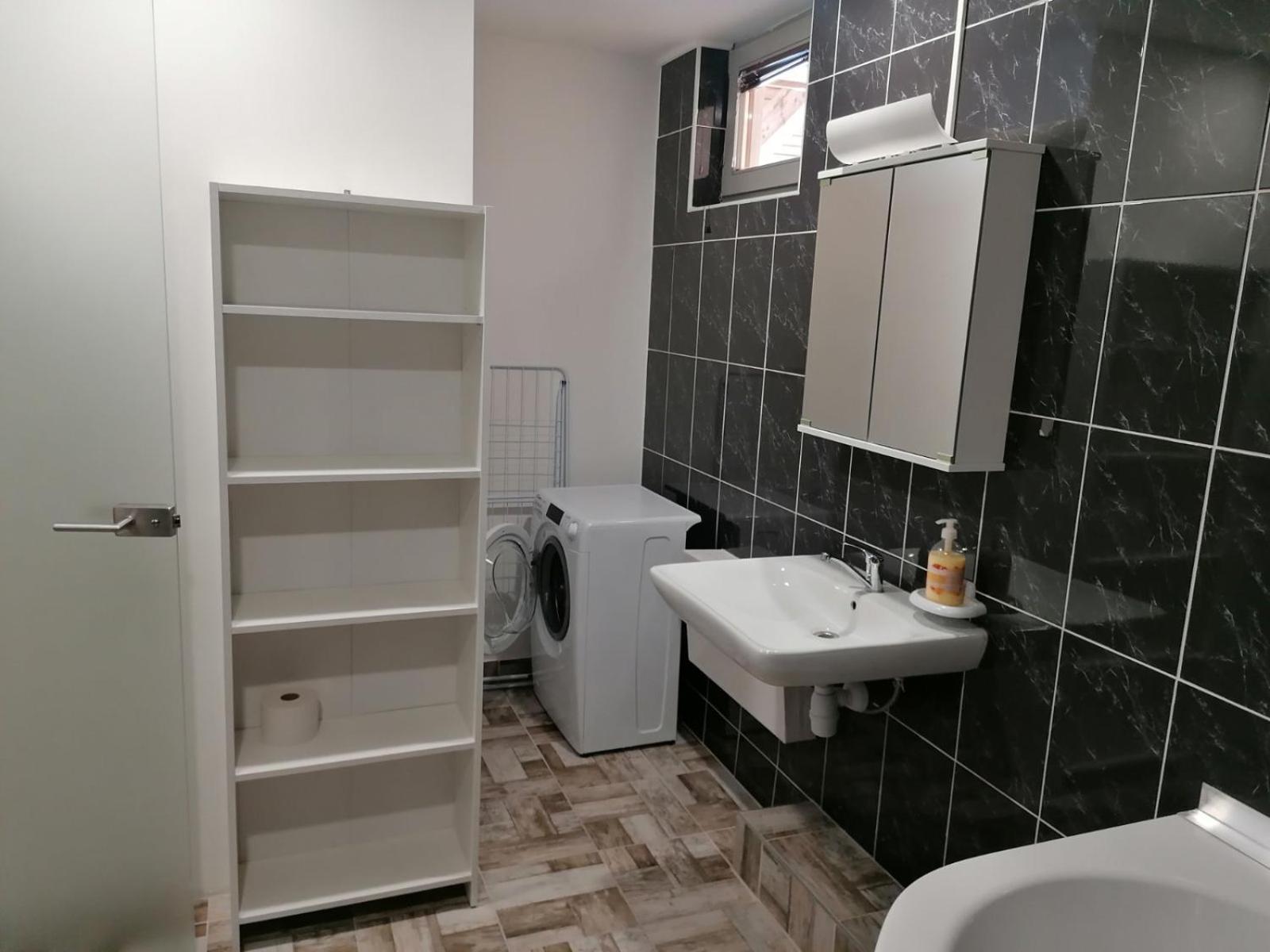 Hostel Vojnik Екстериор снимка