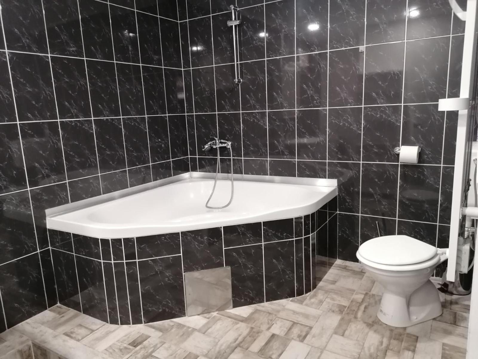 Hostel Vojnik Екстериор снимка